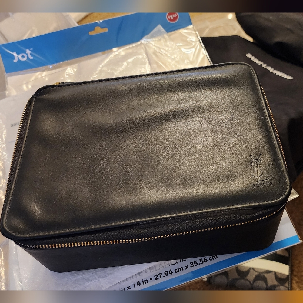 Yves Saint Laurent Makeup Case